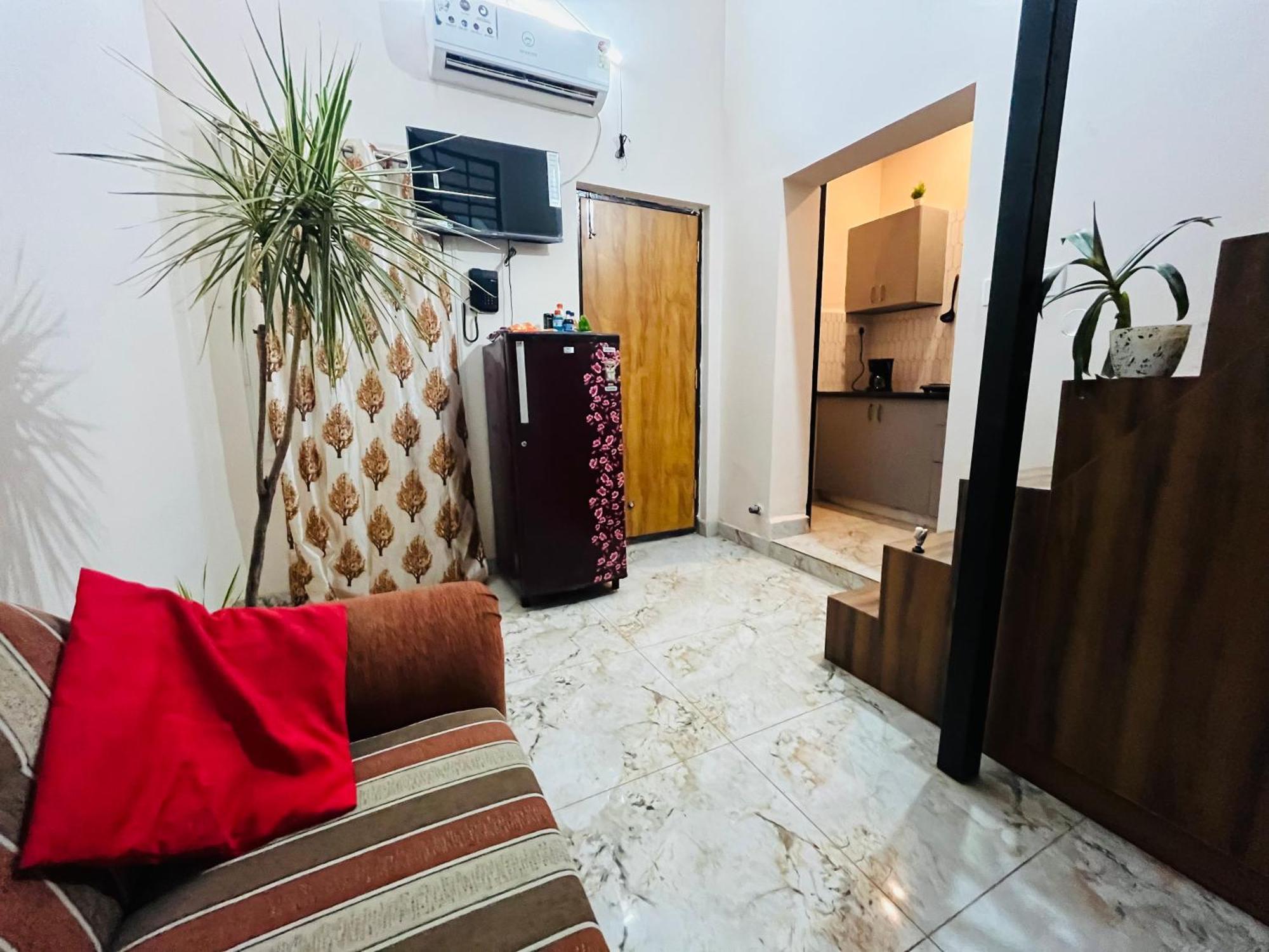 Adh Hazel Wood Hotel Mysore Luaran gambar